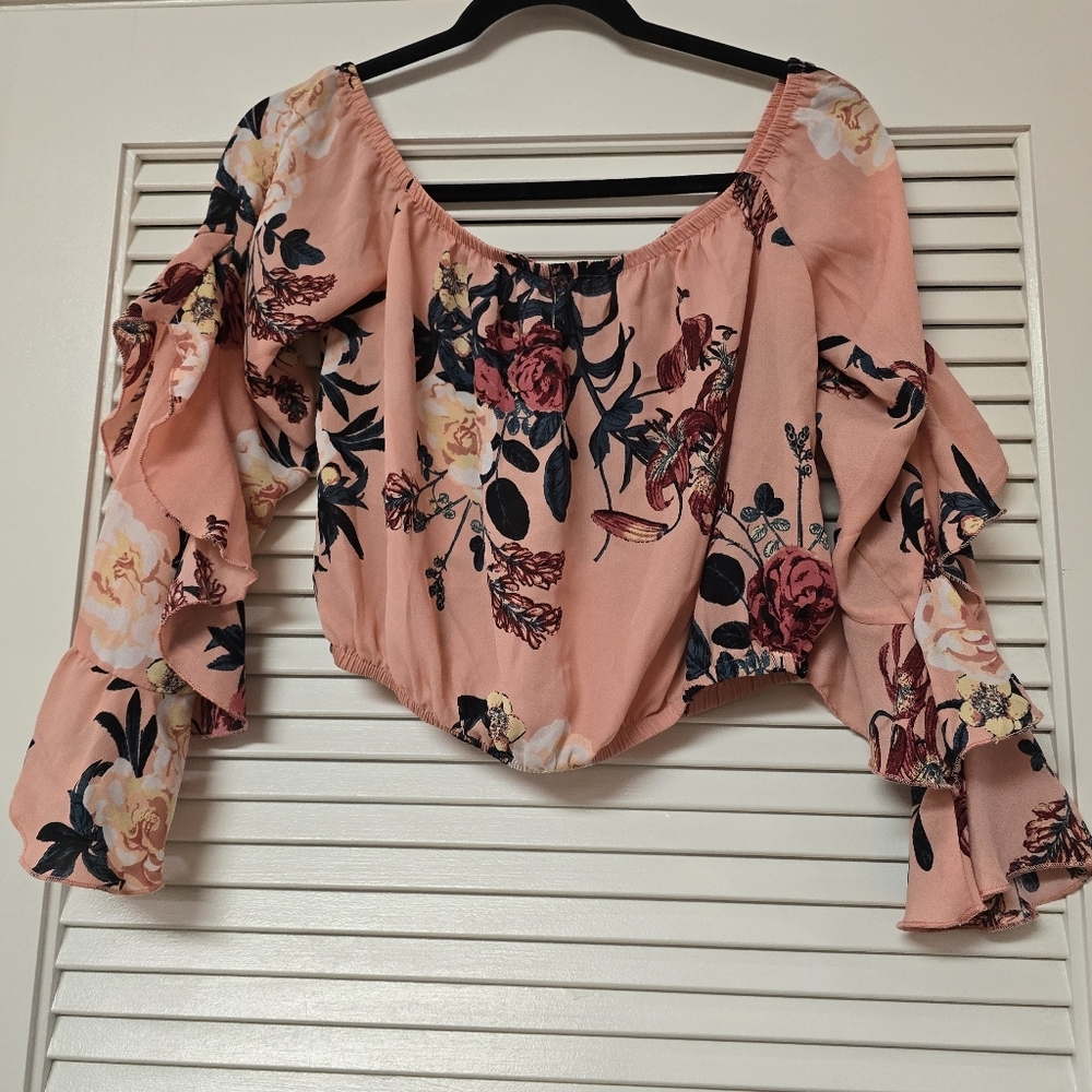 Charlotte Russe - Floral Lightweight Off-Shoulder Ruffle Long-Sleeve Crop Top